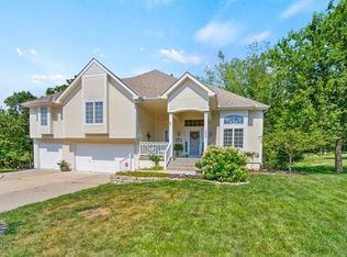 303 Canyon Dr, Pleasant Hill, MO 64080