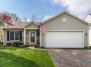 851 Whitehead Dr, Pataskala, OH 43062