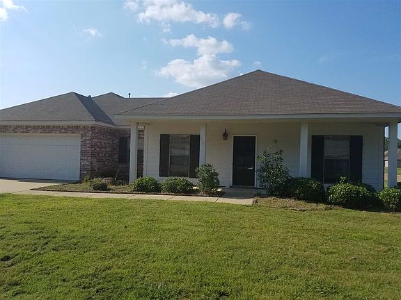 4th image of 580 Oak Park Cir