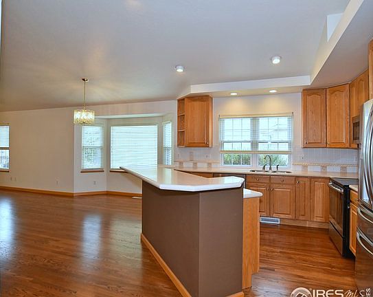 5th image of 800 Hawkstone Dr Unit 5