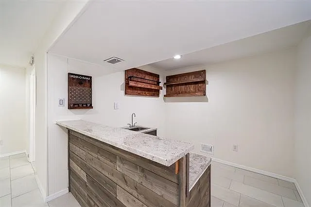 178 W 17th St #1 — Photo 14