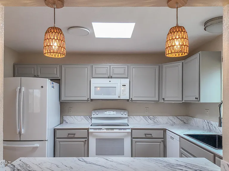 724 W Rio San Pedro — Photo 8