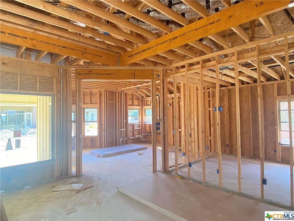 2nd image of 6007 Modena Dr