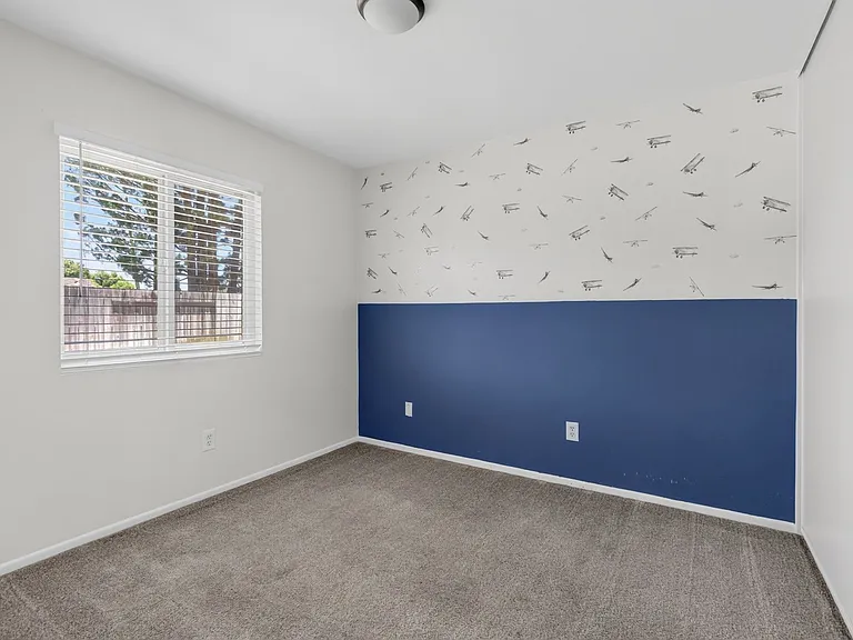 263 Greenbriar Ct — Photo 14