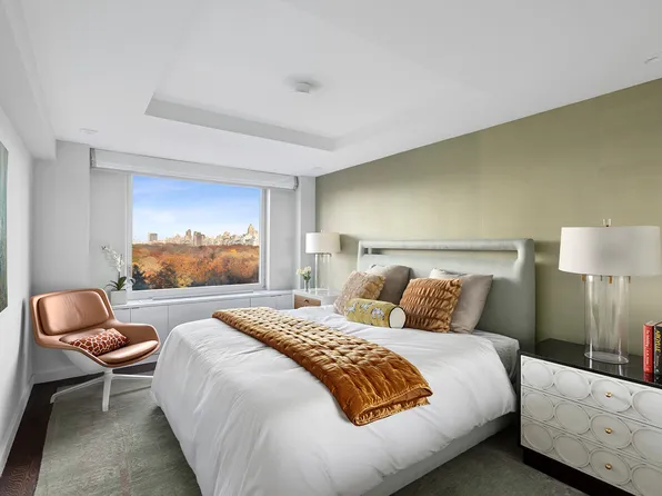 120 Central Park South image 5 of 14