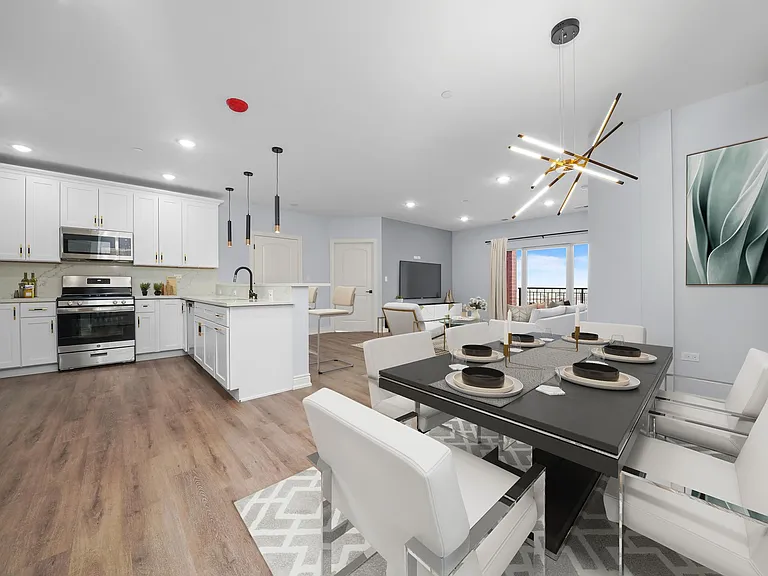 Premier Luxury Apartments — Photo 17
