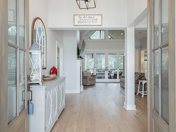 4th image of 12071 Herrington Way
