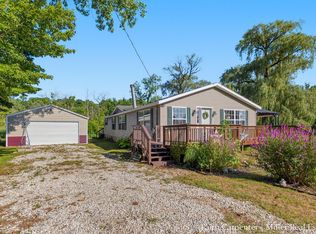 106 Little Long Lake Rd, Nashville, MI 49073