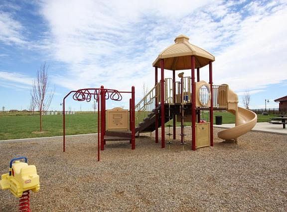 25465 East 4th Place