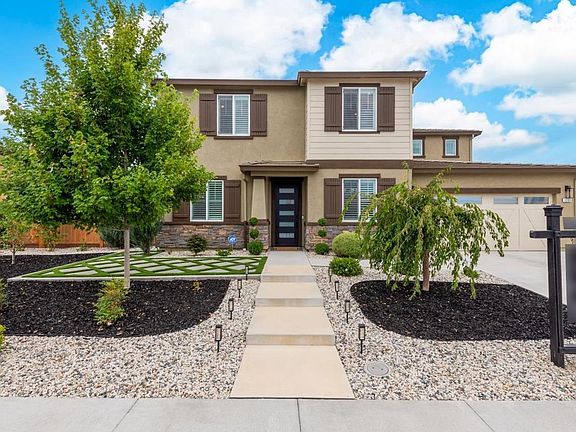 2nd image of 1205 Autumn Breeze Drive