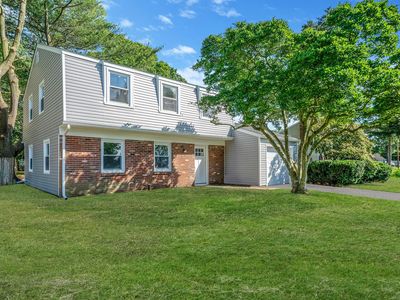 27 Wilmont Turn, Coram, NY, 11727