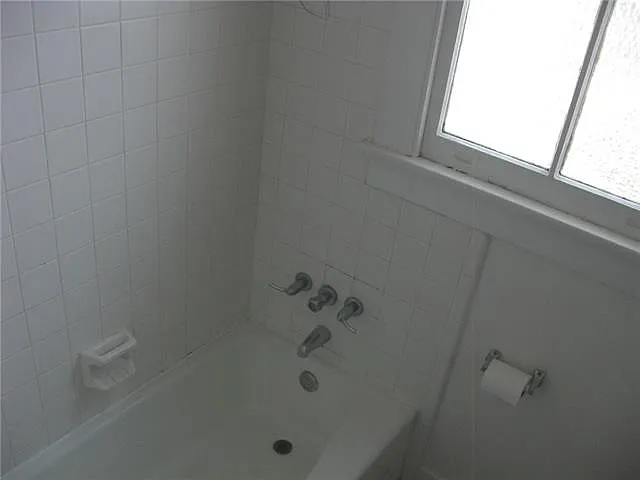 1319 Amelia St #B — Photo 11