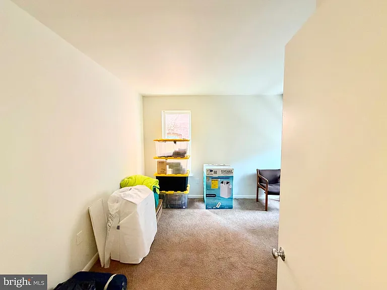 1209 Locust St #3F — Photo 7