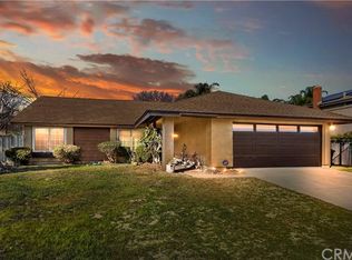 1207 E 14th St, Upland, CA 91786