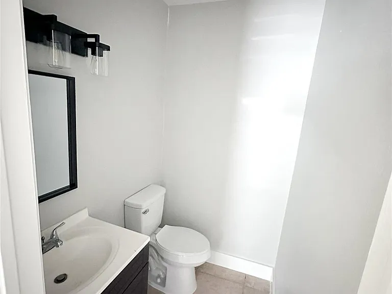 2324 Peppermill Rd — Photo 15