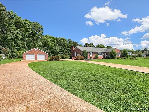 3rd image of 4847 Buckley Hall Rd