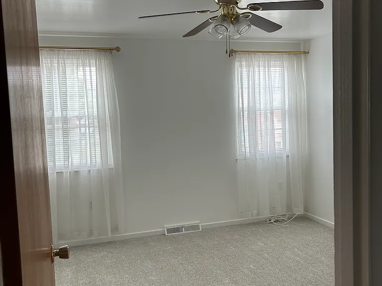 1st bedroom