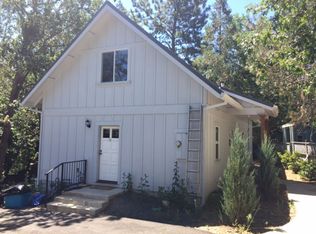753 NW Kinney St, Grants Pass, OR 97526