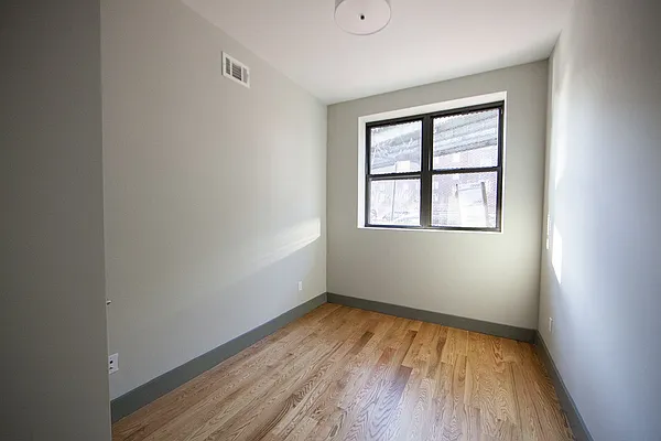 Rented by Brooklyn Group | media 9