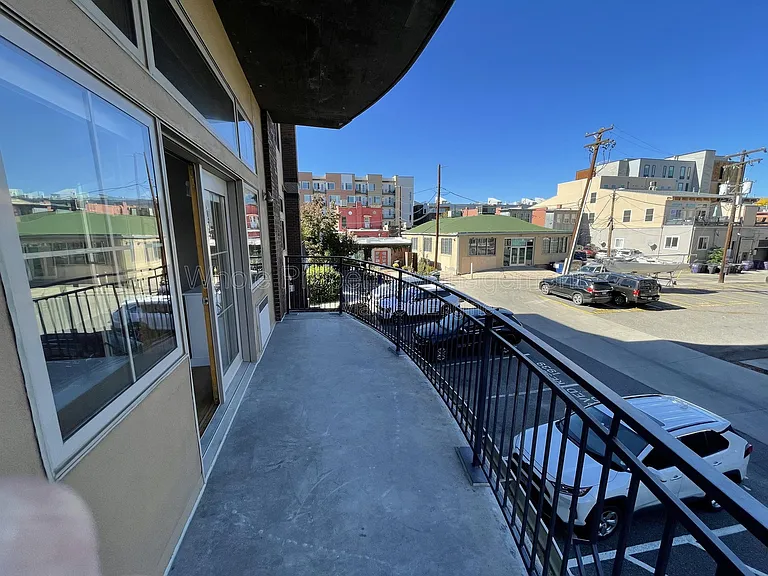 1925 W 32nd Ave #205 — Photo 34