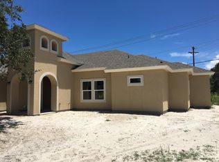 401 Inverrary Dr #33, Rockport, TX 78382