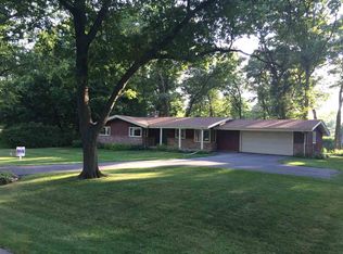 2305 Bittersweet Row, Rockford, IL 61108