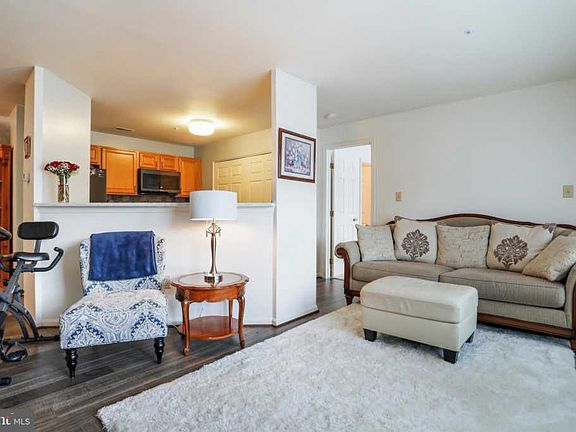 4th image of 8201 Blue Heron Dr APT 2D