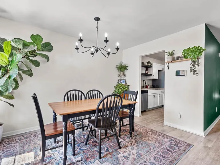 207 Allen Richard Ct — Photo 7
