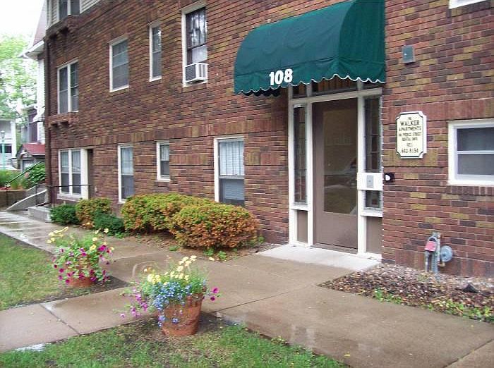 1st image of 108 Pierce St