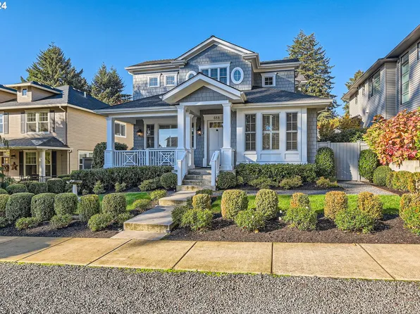 688 6th St, Lake Oswego, OR 97034
