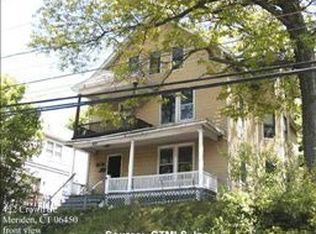 422 Crown St, Meriden, CT 06450