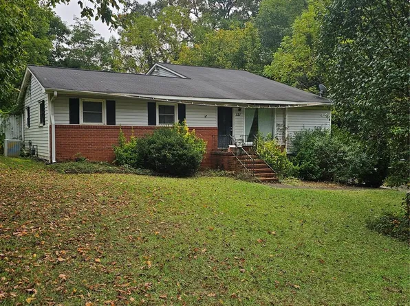 121 Brymer Rd, Gastonia, NC 28056