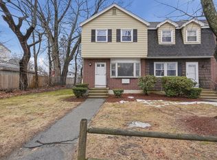 Colonial Village Condominiums, Methuen, MA 01844