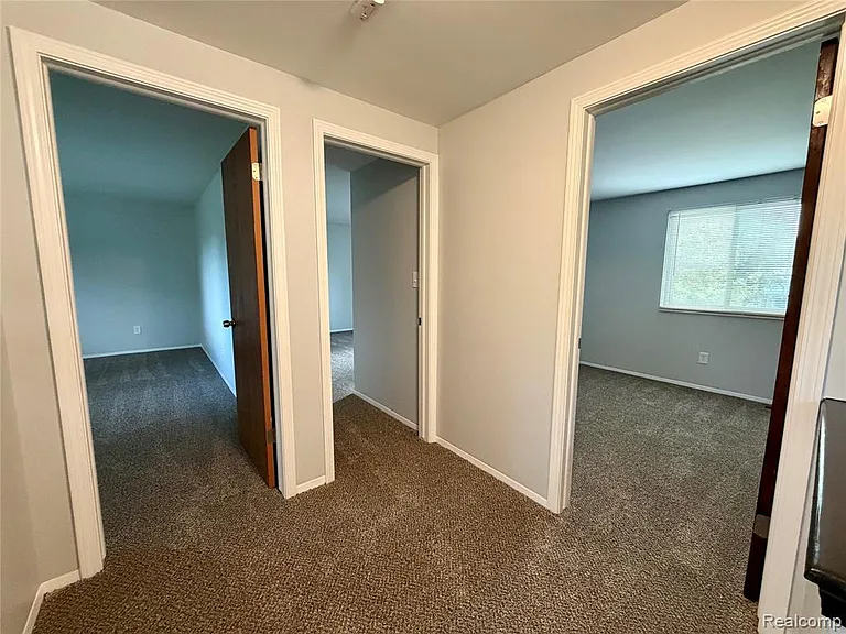 1746 Brookline St — Photo 14