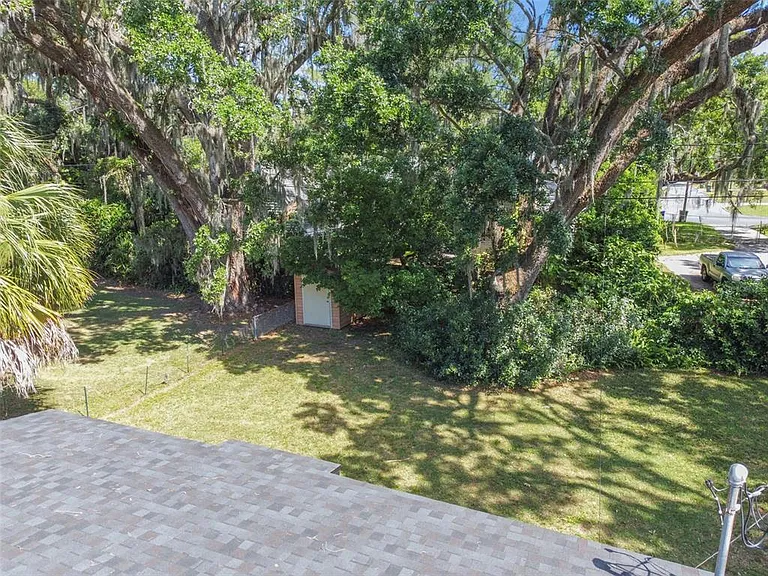535 W Palmeden Dr — Photo 53