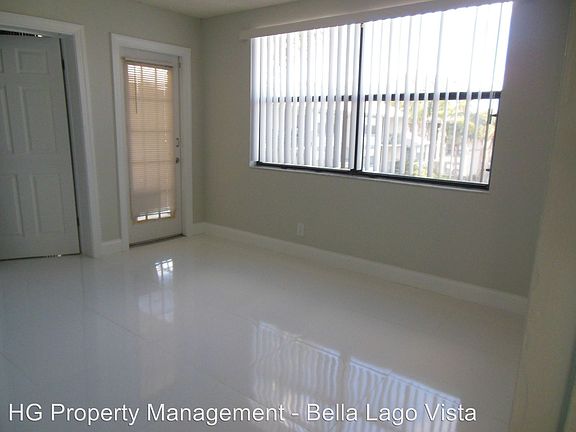 3rd image of 728 Executive Center Dr APT 31