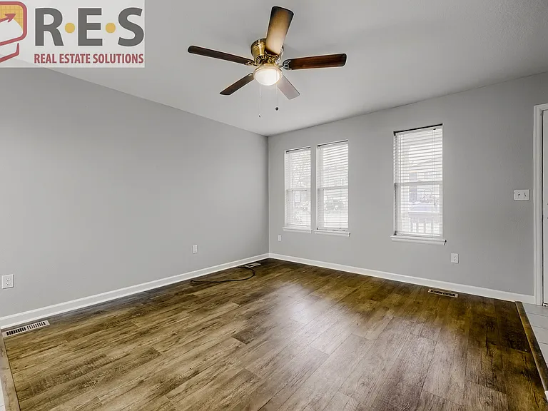 2155 W Baltic Pl — Photo 7