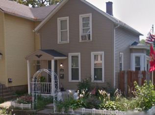 2506 5 1/2 Ave, Rock Island, IL