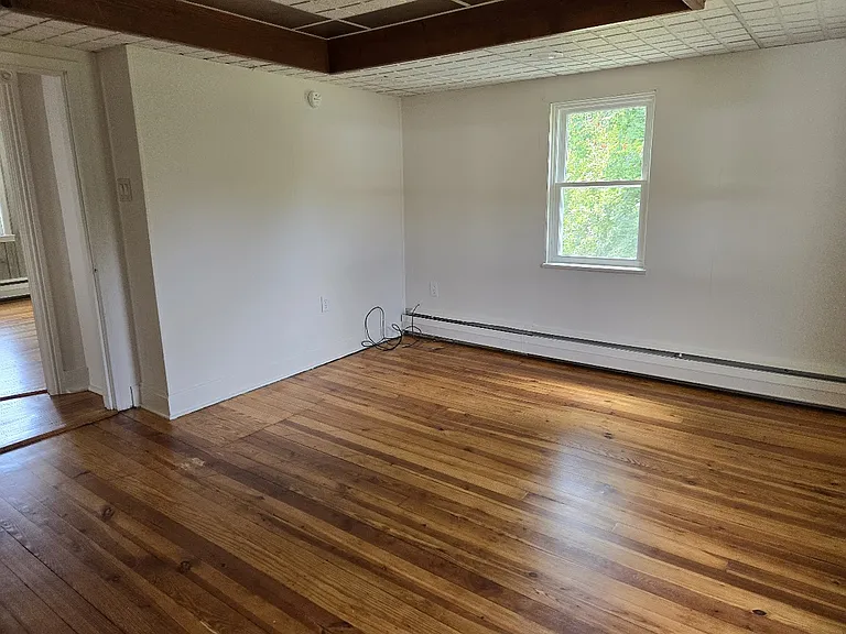 12024 Mapleville Rd — Photo 16