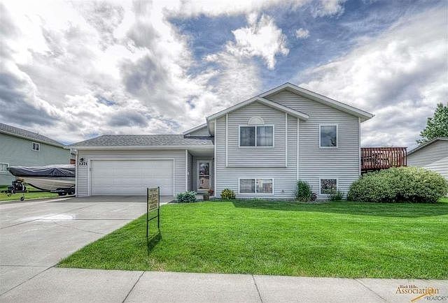 For Sale: 1271 Ziebach St, Rapid City, SD 57703