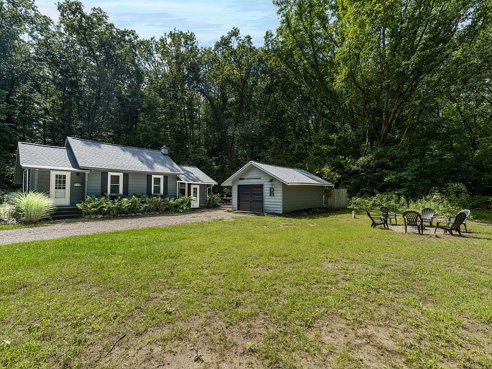 1st image of 3076 Old Allegan Rd