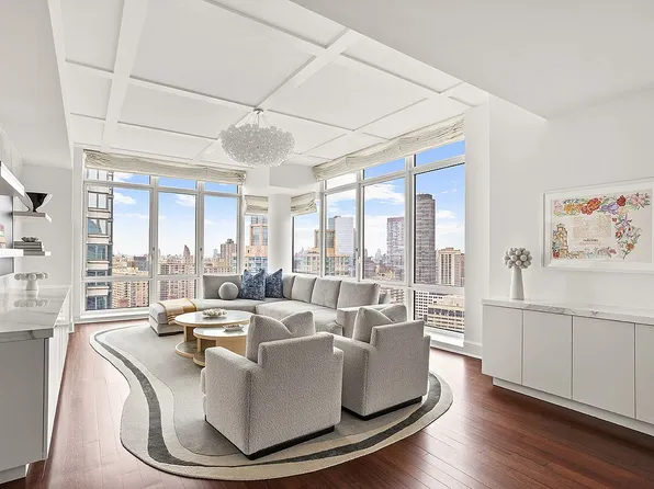 60 Riverside Blvd APT 3501, New York, NY 10069