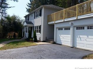 515 Simsbury Rd, Bloomfield, CT 06002