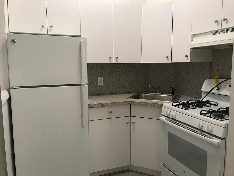 1st image of 26 Highland Ave