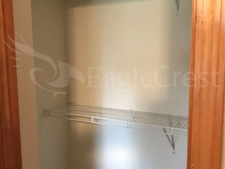 2331 Hawk Dr — Photo 14