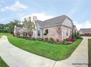 389 N Mountain Ranch Blvd, Fayetteville, AR 72704