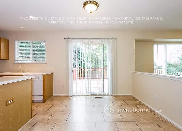 11303 Haswell Ct — Photo 7