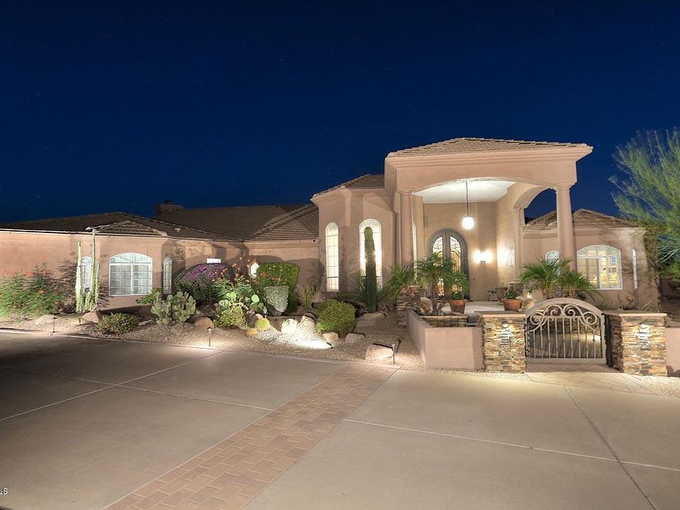 1st image of 9015 E Hackamore Dr