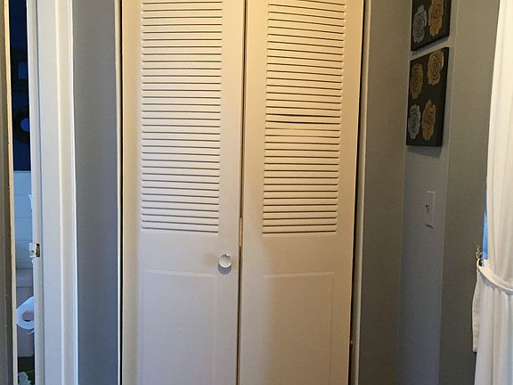 Hall outside the bedroom