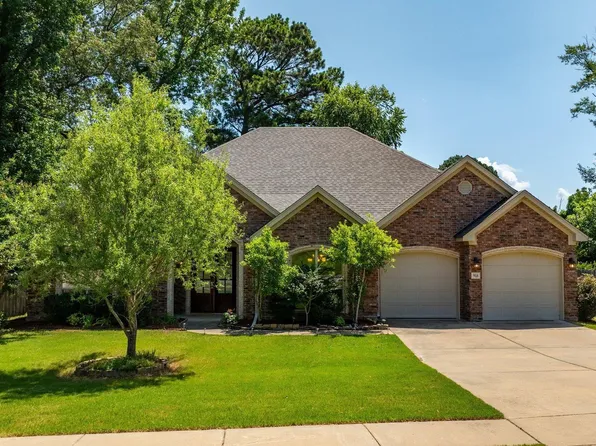 918 Hunter Lee Dr, Bryant, AR 72022
